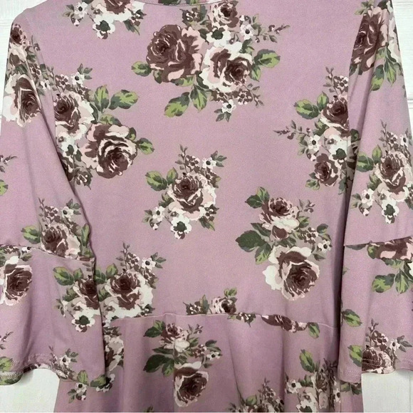 Eclipse Wrap Top  Floral Pink / Mauve Size Medium - Picture 12 of 16